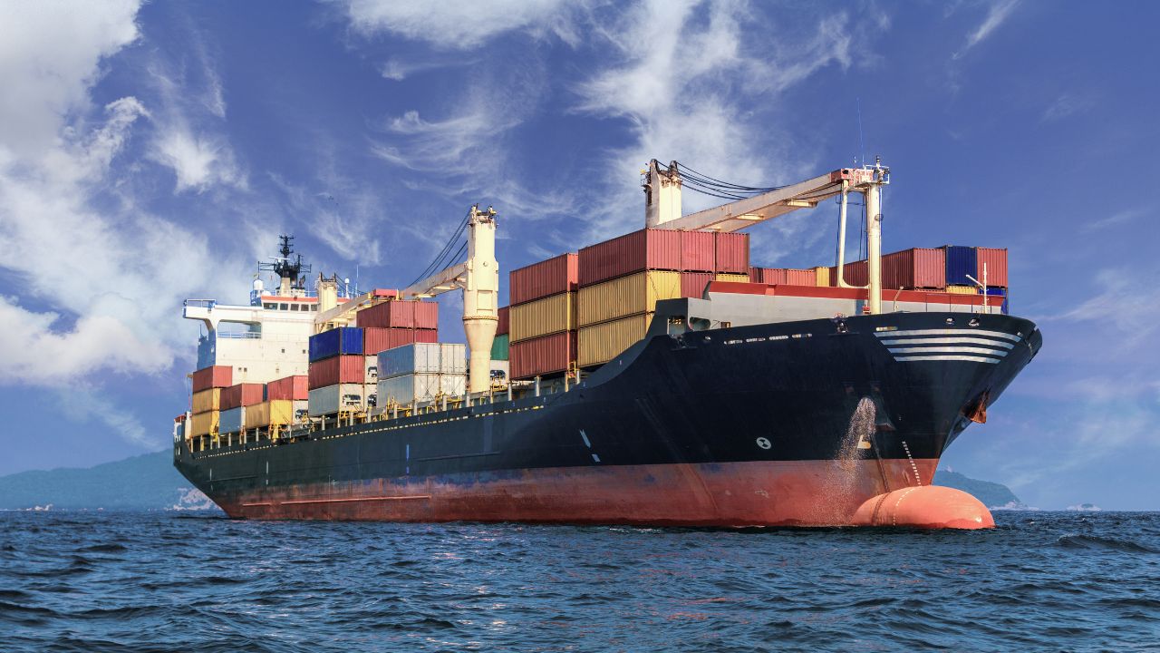 Can Construction Machinery Be Shipped in Containers