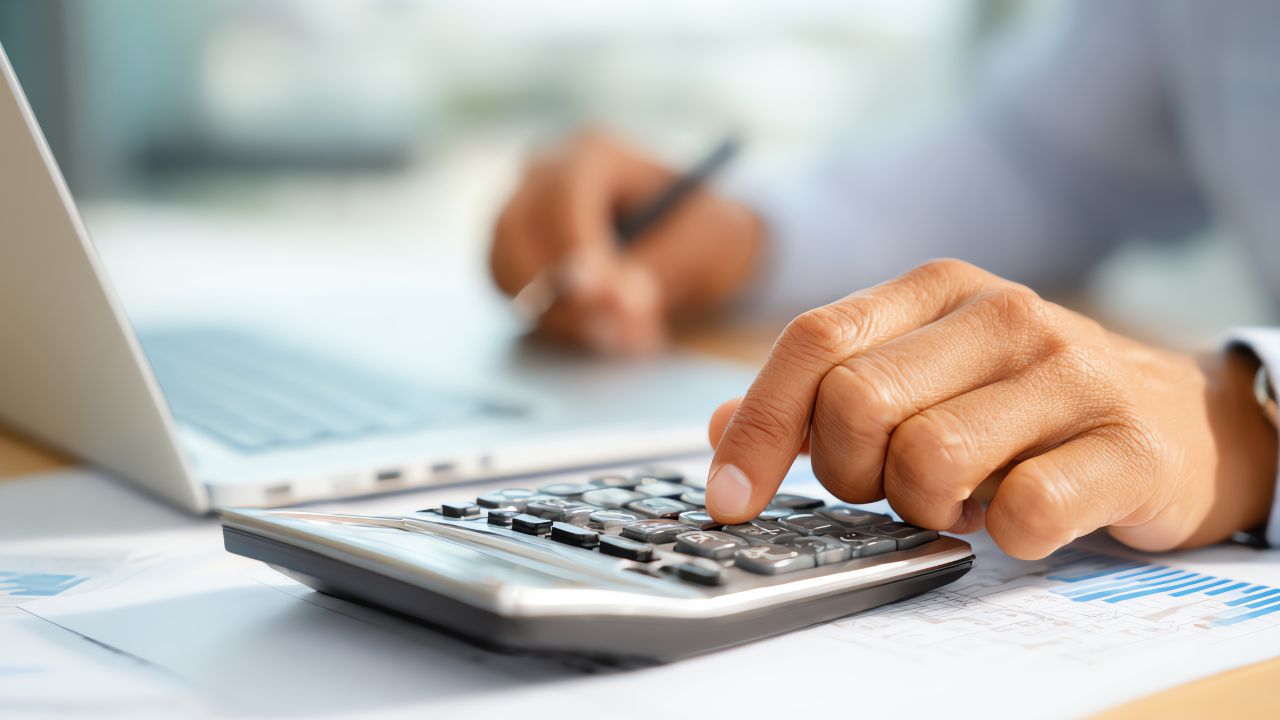 How Do You Calculate Shipping Costs