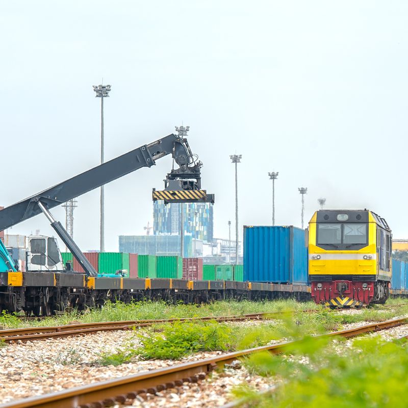 Railway/Truck Freight (Intermodal)