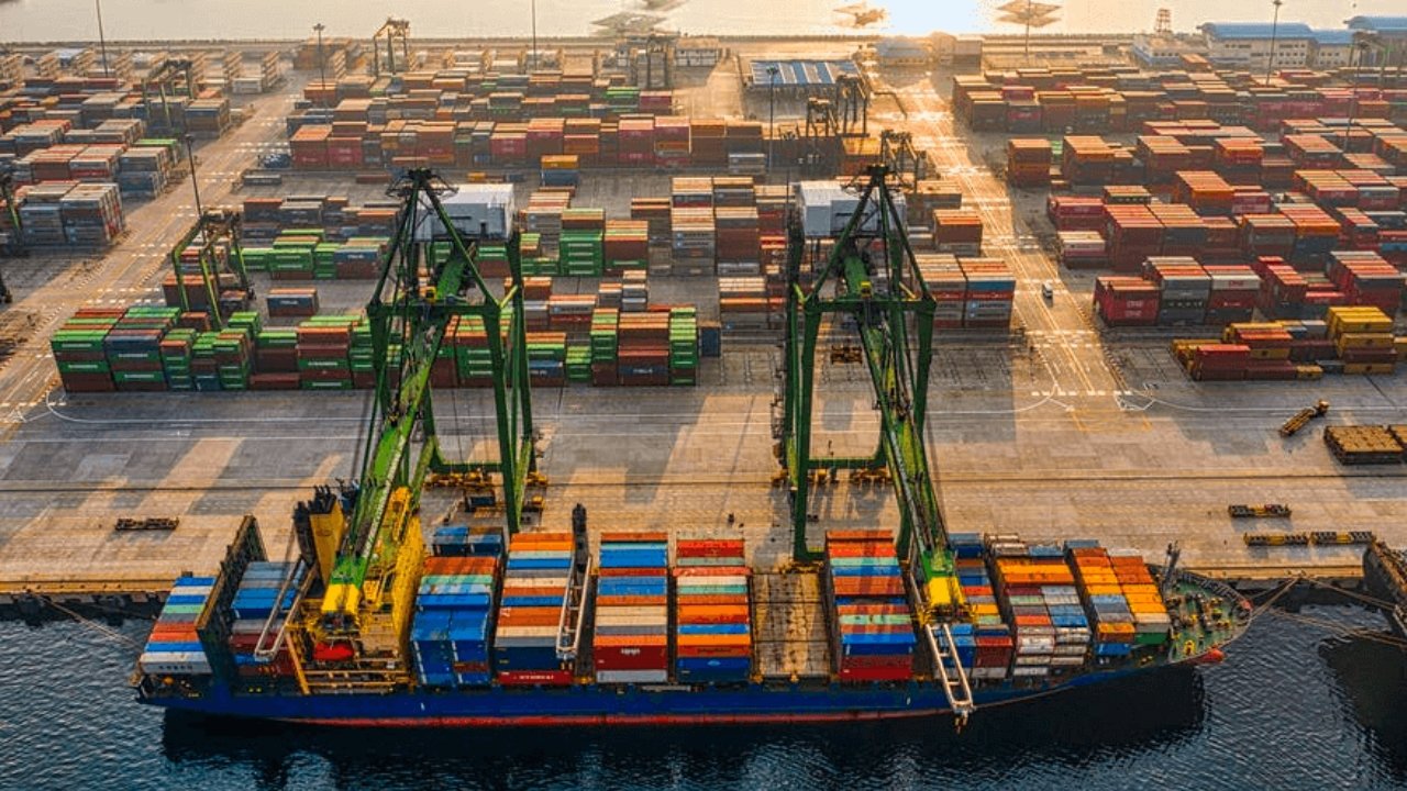 What Does FOB Mean in Shipping?